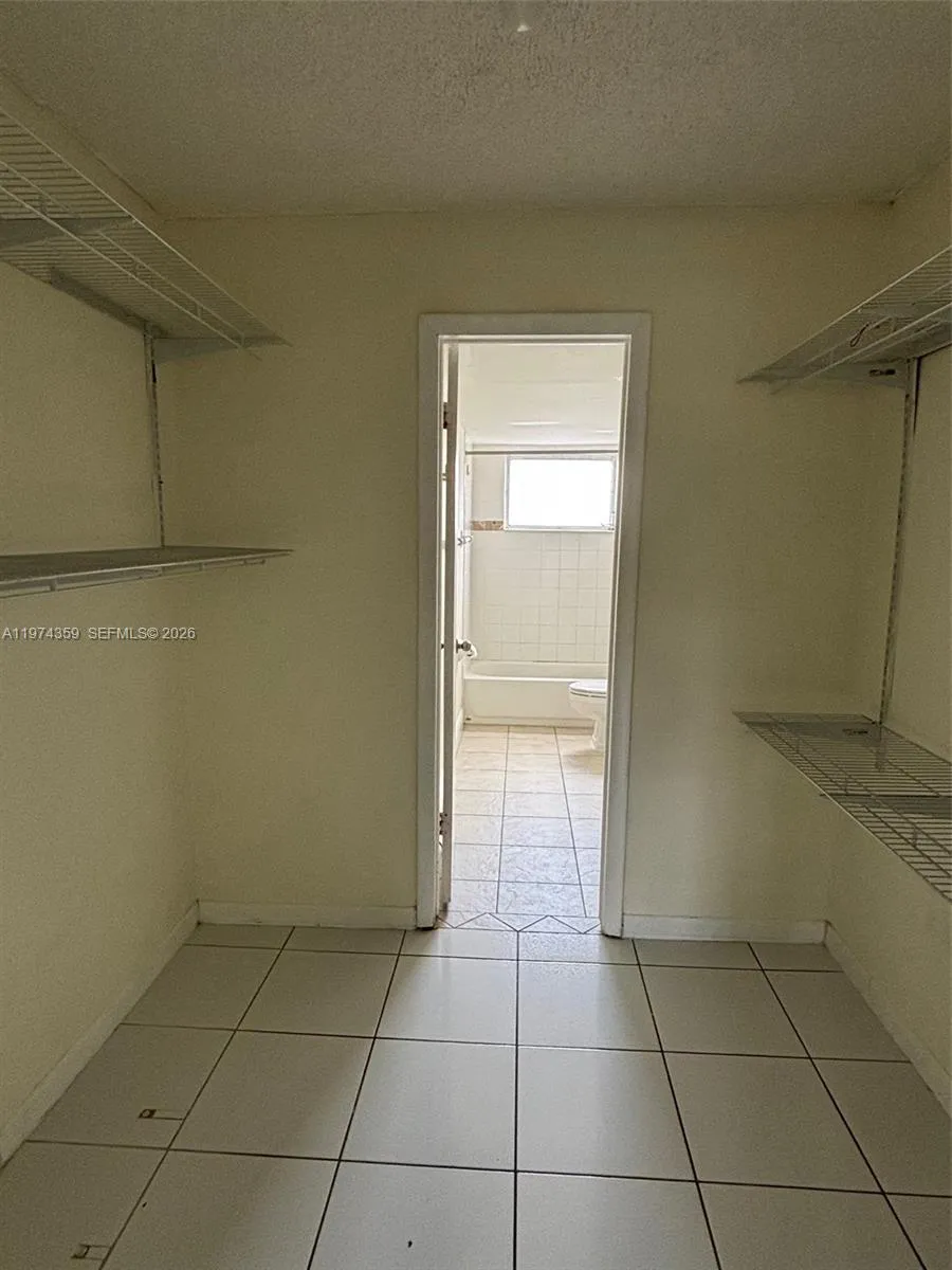 210 Nw 87th Ave L219, Miami, Florida 33172, Miami, Florida 33172, 1 Bedroom Bedrooms, ,1 BathroomBathrooms,Residential Lease,For Rent,210 Nw 87th Ave L219, Miami, Florida 33172,A11974359