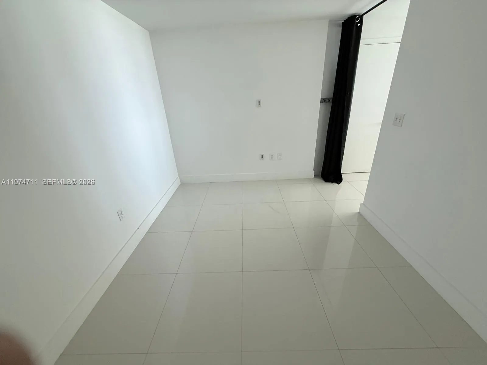 244 Biscayne Blvd 3403, Miami, Florida 33132, Miami, Florida 33132, 2 Bedrooms Bedrooms, ,2 BathroomsBathrooms,Residential Lease,For Rent,244 Biscayne Blvd 3403, Miami, Florida 33132,A11974711