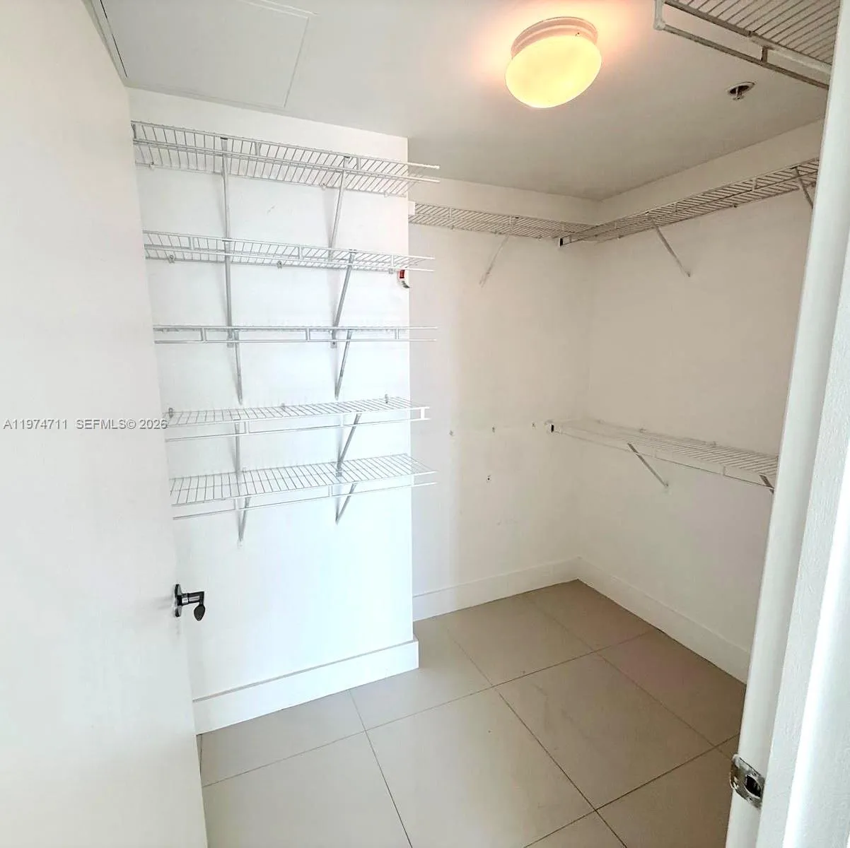 244 Biscayne Blvd 3403, Miami, Florida 33132, Miami, Florida 33132, 2 Bedrooms Bedrooms, ,2 BathroomsBathrooms,Residential Lease,For Rent,244 Biscayne Blvd 3403, Miami, Florida 33132,A11974711