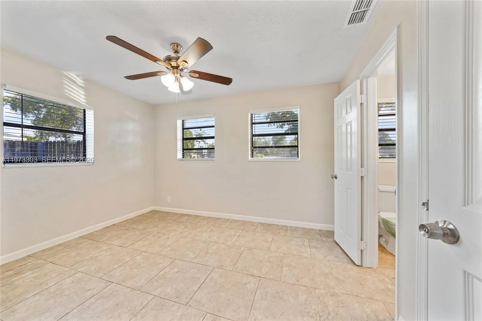 4721 Nw 12th St, Lauderhill, Florida 33313, Lauderhill, Florida 33313, 3 Bedrooms Bedrooms, ,1 BathroomBathrooms,Residential,For Sale,4721 Nw 12th St, Lauderhill, Florida 33313,A11973303