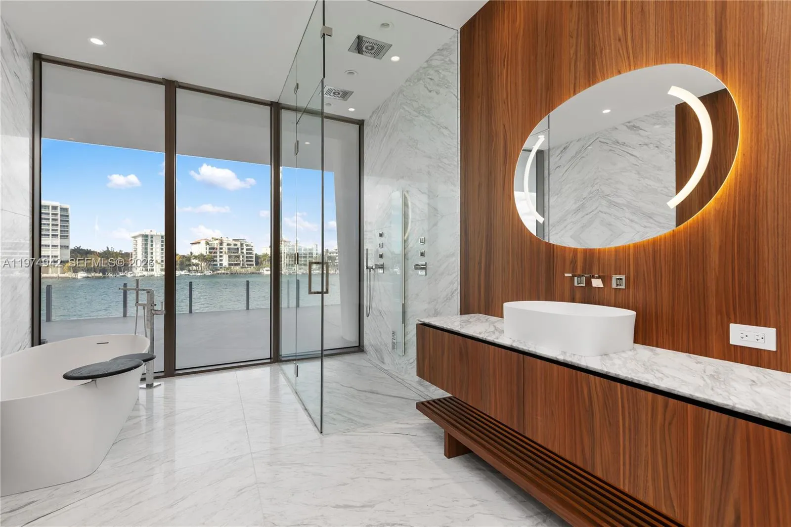 5 Grove Isle Dr S201, Miami, Florida 33133, Miami, Florida 33133, 3 Bedrooms Bedrooms, ,3 BathroomsBathrooms,Residential Lease,For Rent,5 Grove Isle Dr S201, Miami, Florida 33133,A11974942
