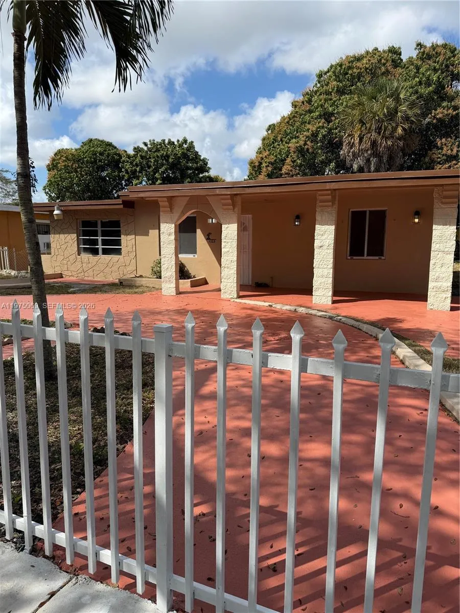 1325 Nw 124th St 1325, North Miami, Florida 33167, North Miami, Florida 33167, 2 Bedrooms Bedrooms, ,1 BathroomBathrooms,Residential Lease,For Rent,1325 Nw 124th St 1325, North Miami, Florida 33167,A11975069 1325 Nw 124th St 1325, North Miami, Florida 33167, North Miami, Florida 33167, 2 Bedrooms Bedrooms, ,1 BathroomBathrooms,Residential Lease,For Rent,1325 Nw 124th St 1325, North Miami, Florida 33167,A11975069