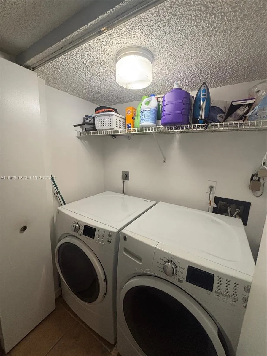 2249 Se 27th Dr 106-d, Homestead, Florida 33035, Homestead, Florida 33035, 3 Bedrooms Bedrooms, ,2 BathroomsBathrooms,Residential,For Sale,2249 Se 27th Dr 106-d, Homestead, Florida 33035,A11969002