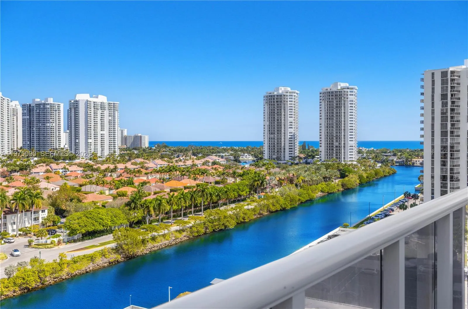 3625 N Country Club Dr 1401, Aventura, Florida 331, Aventura, Florida 33180, 1 Bedroom Bedrooms, ,1 BathroomBathrooms,Residential,For Sale,3625 N Country Club Dr 1401, Aventura, Florida 331,A11975090
