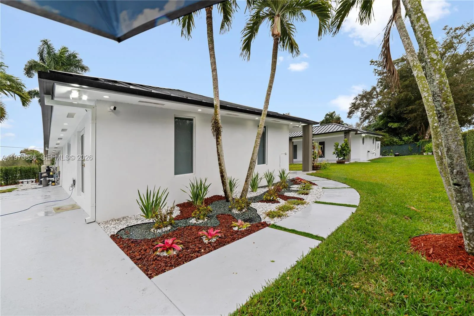 2651 Sw 141st Ter, Davie, Florida 33330, Davie, Florida 33330, 5 Bedrooms Bedrooms, ,4 BathroomsBathrooms,Residential,For Sale,2651 Sw 141st Ter, Davie, Florida 33330,A11970836