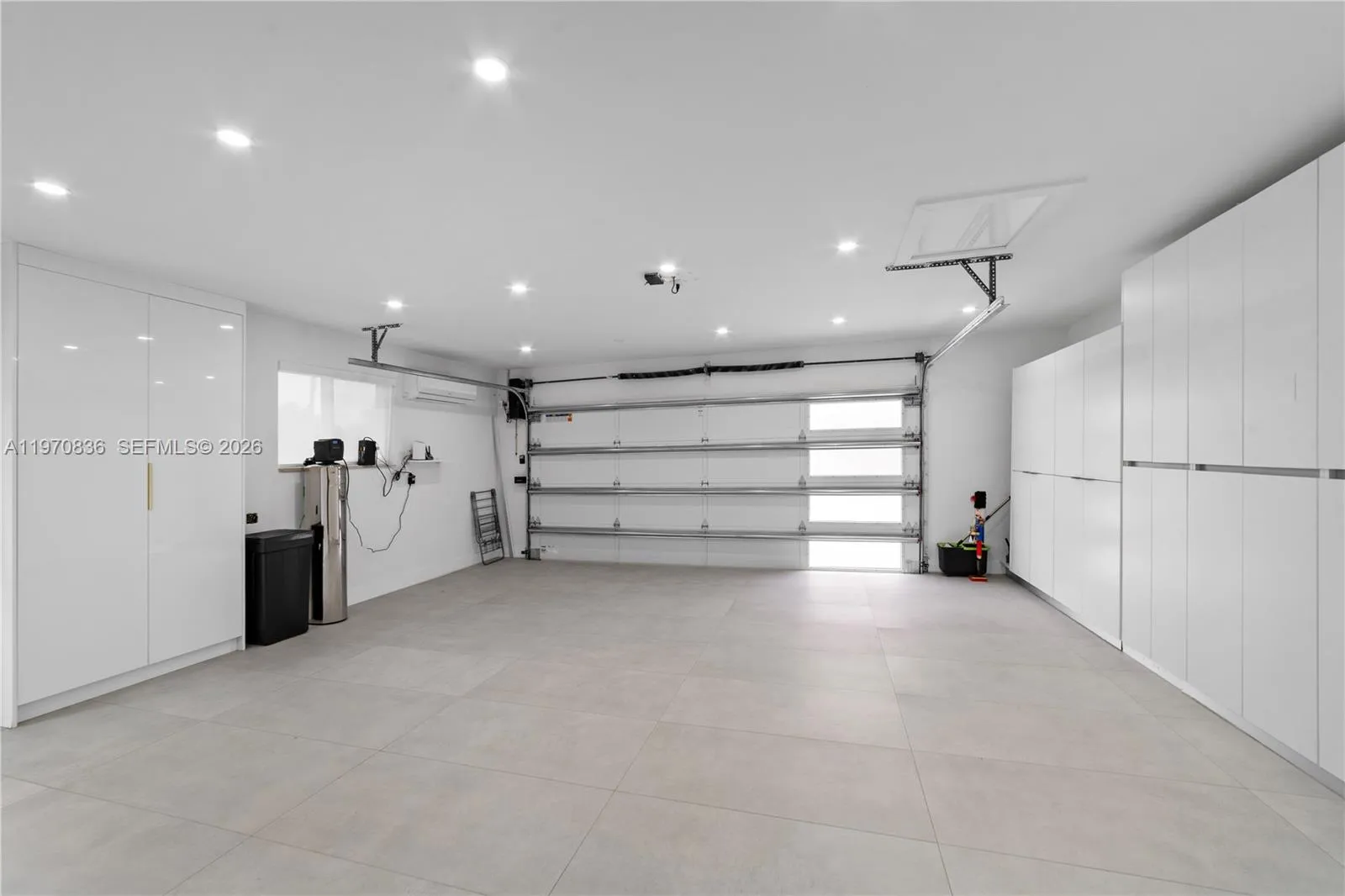 2651 Sw 141st Ter, Davie, Florida 33330, Davie, Florida 33330, 5 Bedrooms Bedrooms, ,4 BathroomsBathrooms,Residential,For Sale,2651 Sw 141st Ter, Davie, Florida 33330,A11970836