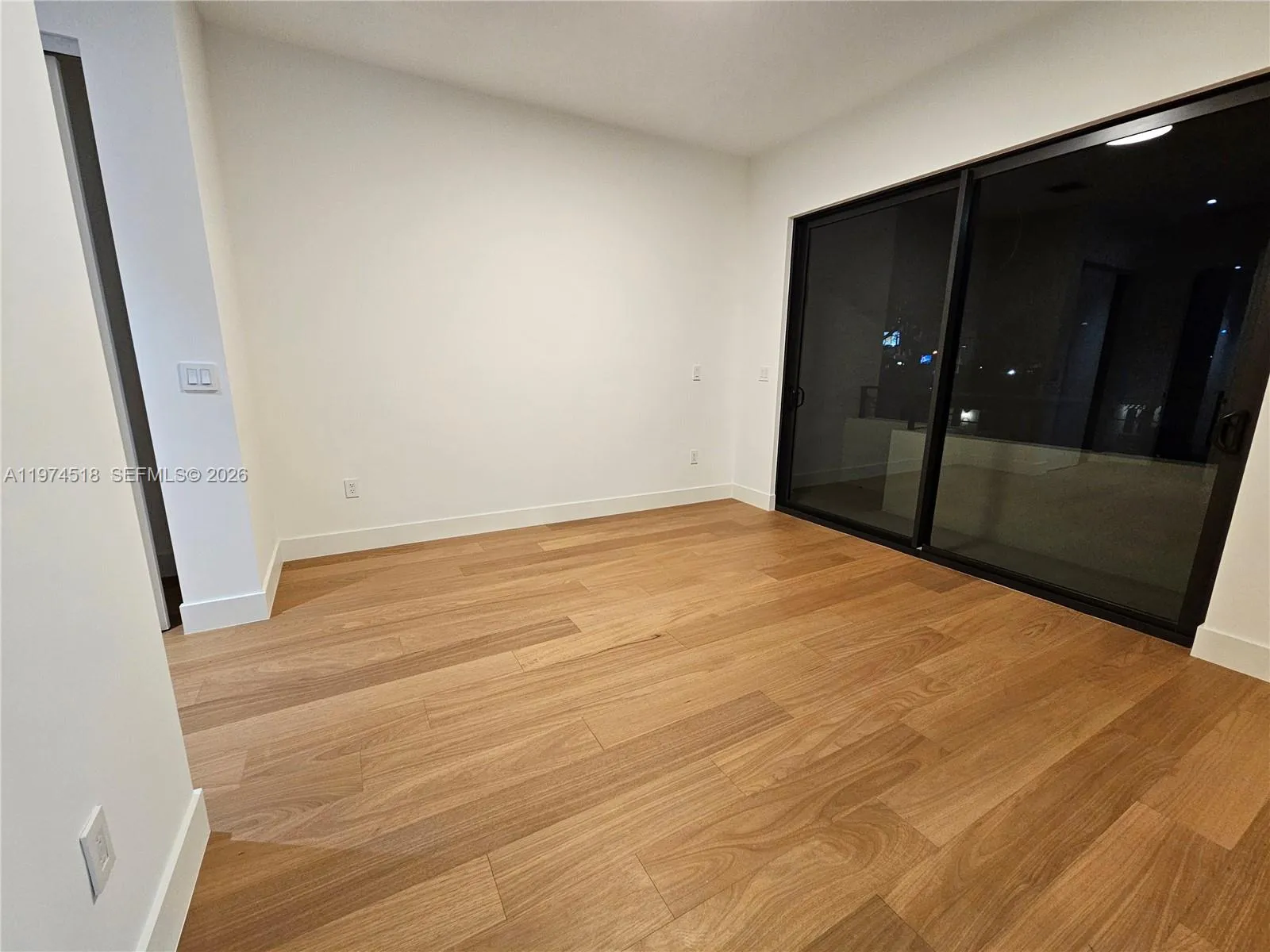 2925 Sw 36th Ave, Miami, Florida 33133, Miami, Florida 33133, 4 Bedrooms Bedrooms, ,5 BathroomsBathrooms,Residential,For Sale,2925 Sw 36th Ave, Miami, Florida 33133,A11974518