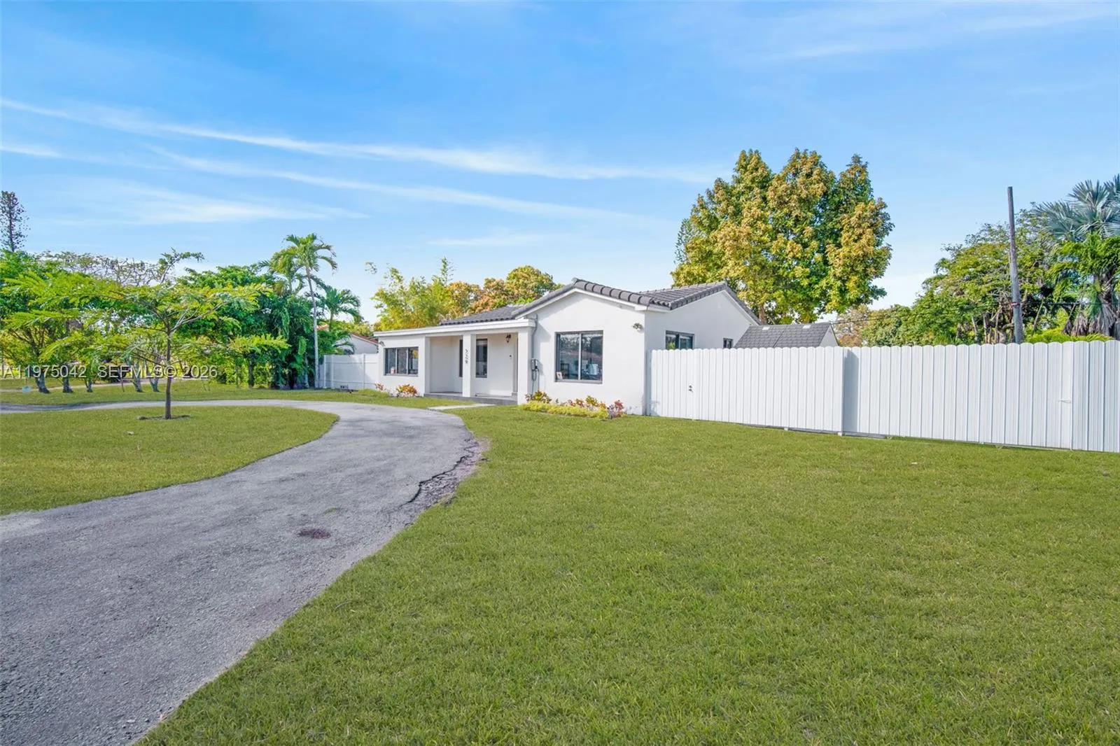 529 Ne 109th St, Miami, Florida 33161, Miami, Florida 33161, 3 Bedrooms Bedrooms, ,2 BathroomsBathrooms,Residential,For Sale,529 Ne 109th St, Miami, Florida 33161,A11975042