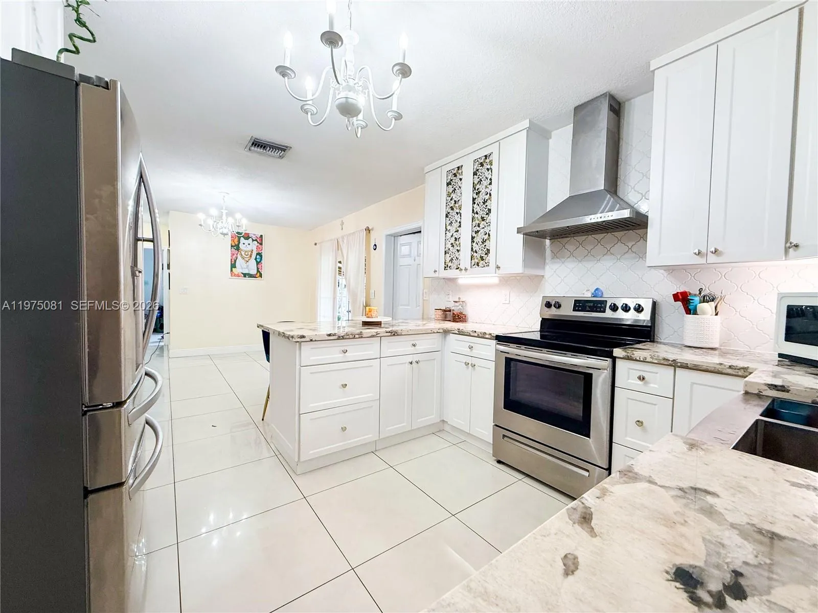 Hialeah, Florida 33012, 3 Bedrooms Bedrooms, ,2 BathroomsBathrooms,Residential,For Sale,A11975081