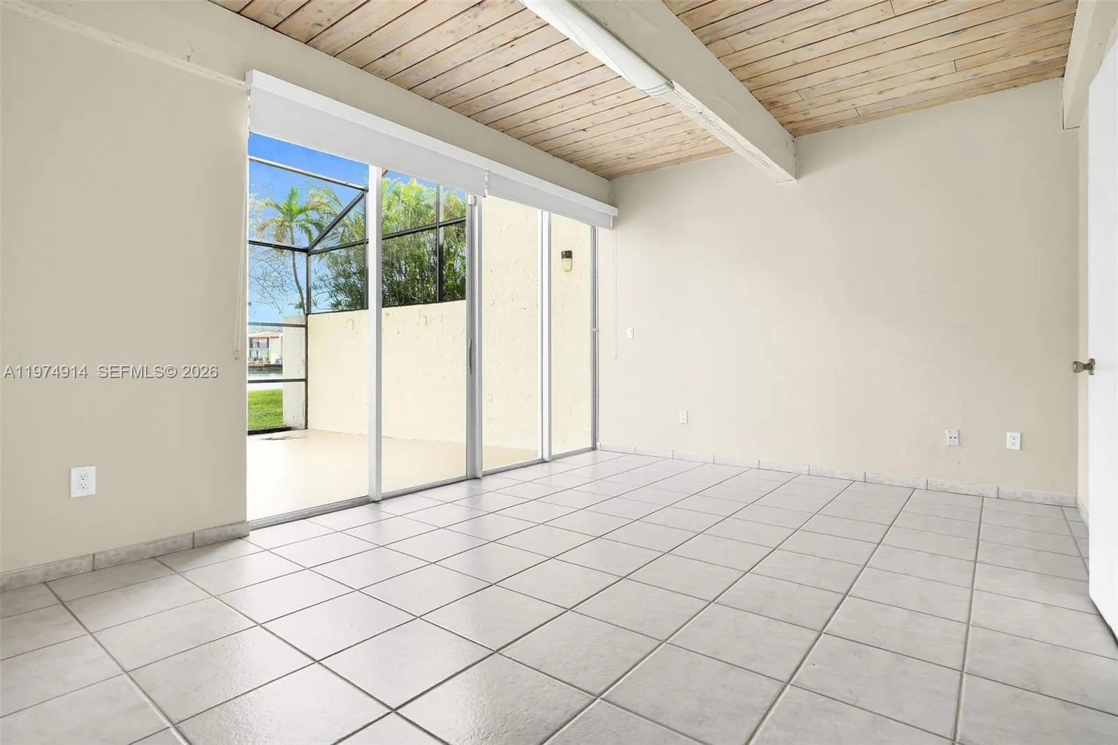 7601 Sw 105th Ave, Miami, Florida 33173, Miami, Florida 33173, 2 Bedrooms Bedrooms, ,2 BathroomsBathrooms,Residential,For Sale,7601 Sw 105th Ave, Miami, Florida 33173,A11974914