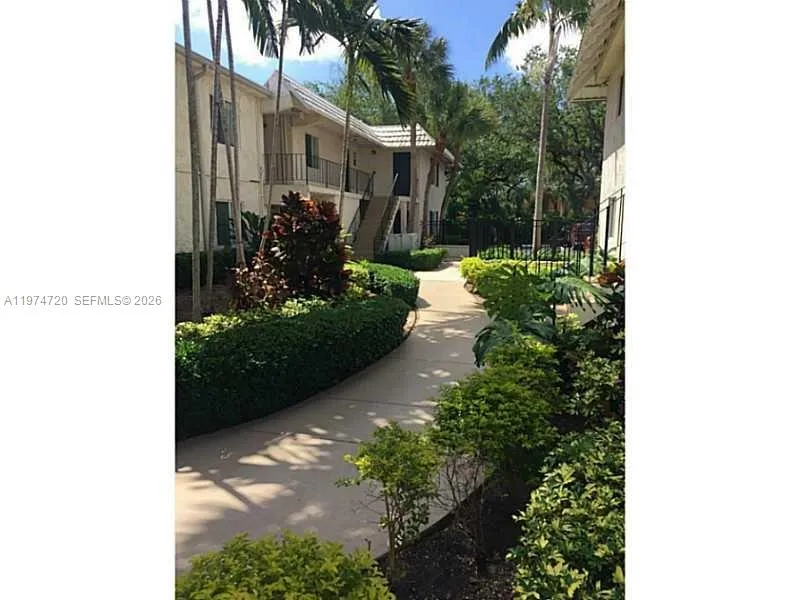 8603 Sw 68th Ct 22, Miami, Florida 33143, Miami, Florida 33143, 1 Bedroom Bedrooms, ,1 BathroomBathrooms,Residential,For Sale,8603 Sw 68th Ct 22, Miami, Florida 33143,A11974720