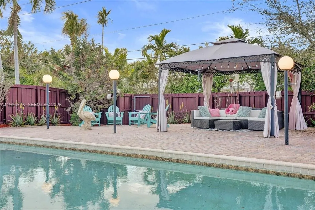 4925 Tyler St, Hollywood, Florida 33021, Hollywood, Florida 33021, 4 Bedrooms Bedrooms, ,3 BathroomsBathrooms,Residential,For Sale,4925 Tyler St, Hollywood, Florida 33021,A11974773