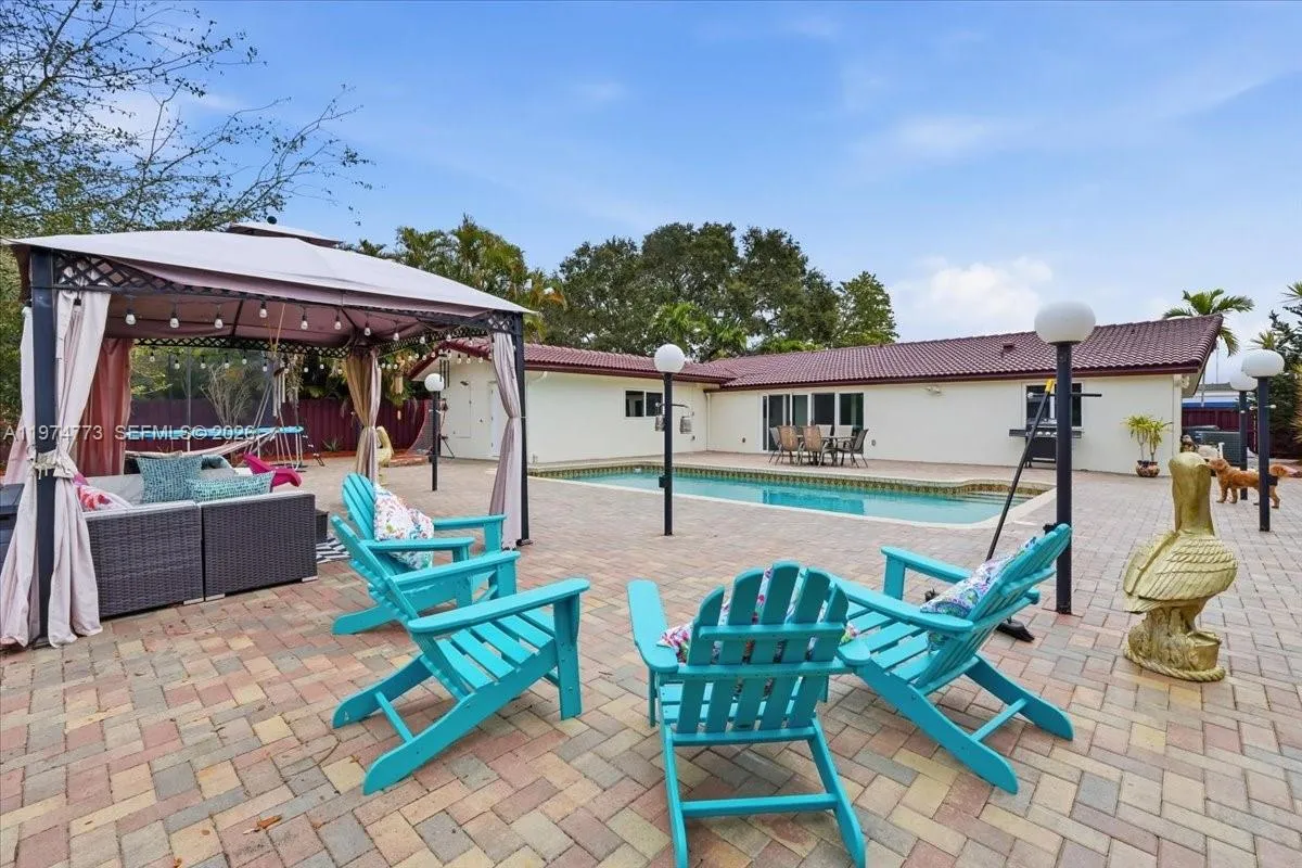 4925 Tyler St, Hollywood, Florida 33021, Hollywood, Florida 33021, 4 Bedrooms Bedrooms, ,3 BathroomsBathrooms,Residential,For Sale,4925 Tyler St, Hollywood, Florida 33021,A11974773