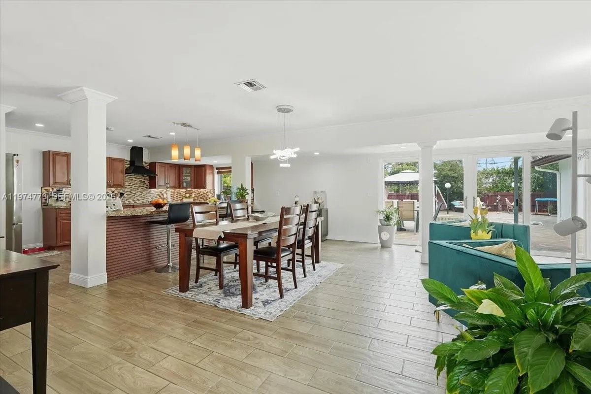 4925 Tyler St, Hollywood, Florida 33021, Hollywood, Florida 33021, 4 Bedrooms Bedrooms, ,3 BathroomsBathrooms,Residential,For Sale,4925 Tyler St, Hollywood, Florida 33021,A11974773