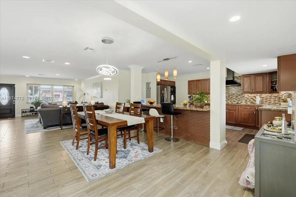 4925 Tyler St, Hollywood, Florida 33021, Hollywood, Florida 33021, 4 Bedrooms Bedrooms, ,3 BathroomsBathrooms,Residential,For Sale,4925 Tyler St, Hollywood, Florida 33021,A11974773