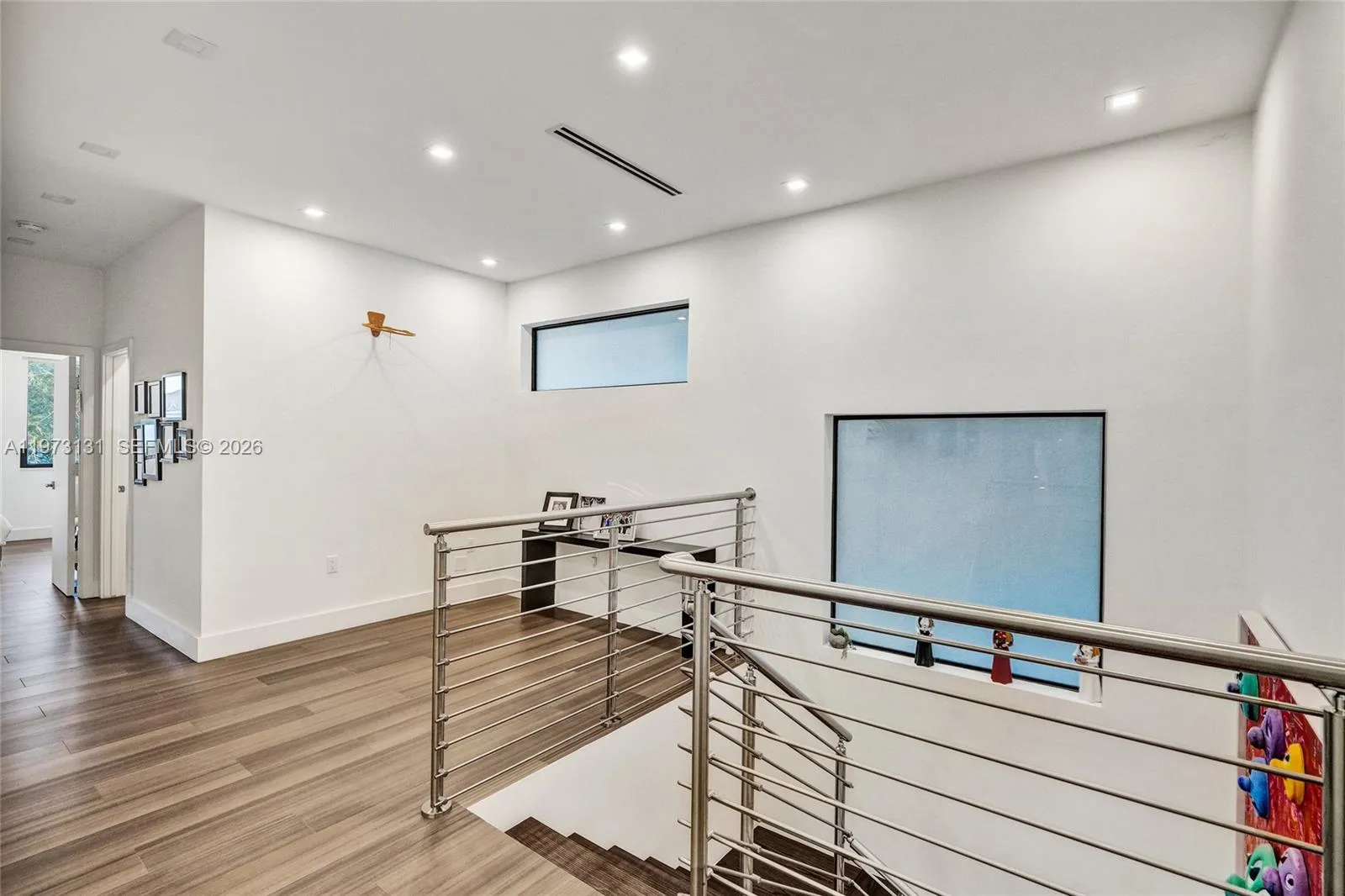 1572 Ne 194th St, Miami, Florida 33179, Miami, Florida 33179, 6 Bedrooms Bedrooms, ,5 BathroomsBathrooms,Residential,For Sale,1572 Ne 194th St, Miami, Florida 33179,A11973131