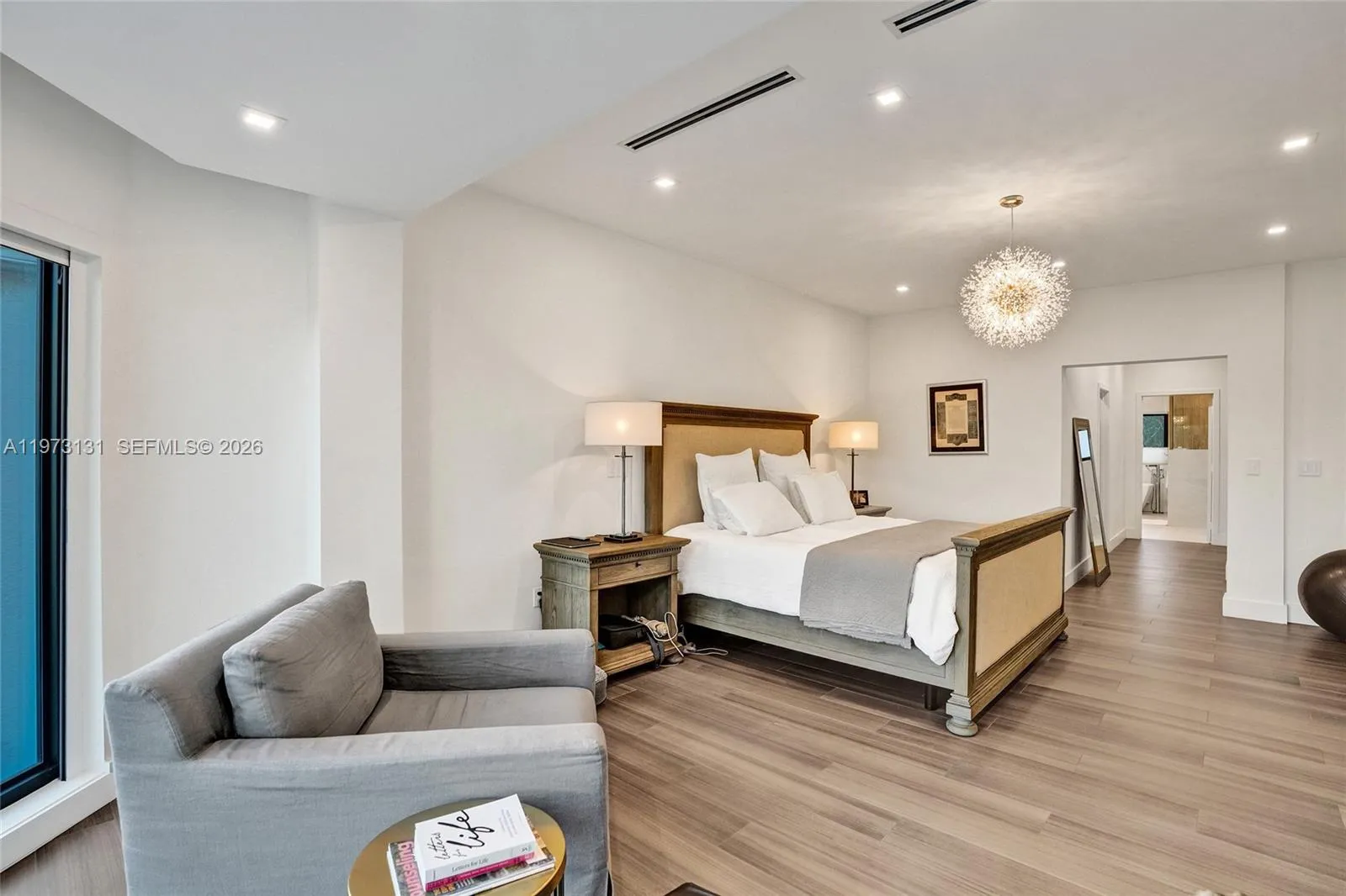 1572 Ne 194th St, Miami, Florida 33179, Miami, Florida 33179, 6 Bedrooms Bedrooms, ,5 BathroomsBathrooms,Residential,For Sale,1572 Ne 194th St, Miami, Florida 33179,A11973131