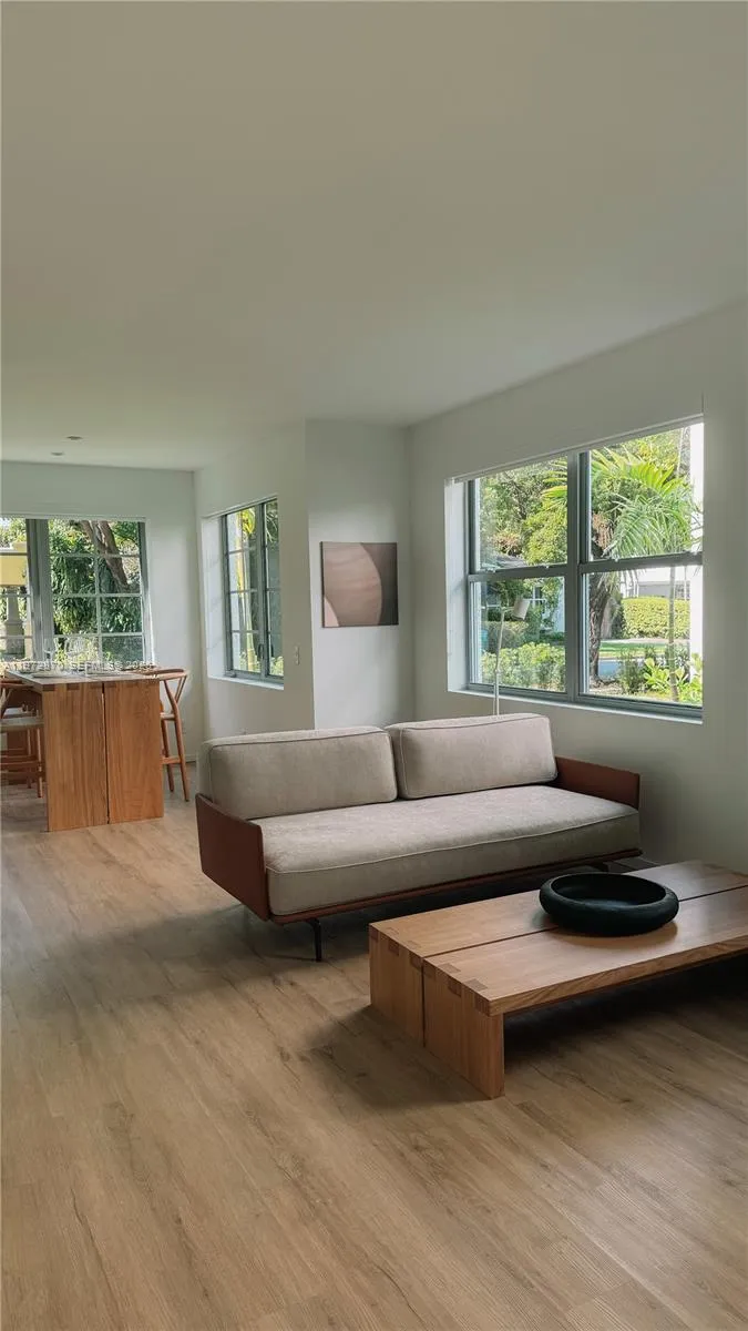 128 Ne 46th St 3, Miami, Florida 33137, Miami, Florida 33137, 1 Bedroom Bedrooms, ,1 BathroomBathrooms,Residential Lease,For Rent,128 Ne 46th St 3, Miami, Florida 33137,A11972870