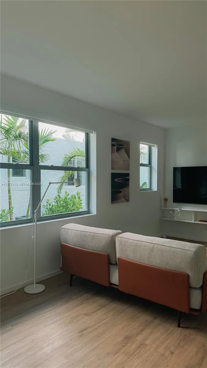 128 Ne 46th St 3, Miami, Florida 33137, Miami, Florida 33137, 1 Bedroom Bedrooms, ,1 BathroomBathrooms,Residential Lease,For Rent,128 Ne 46th St 3, Miami, Florida 33137,A11972870