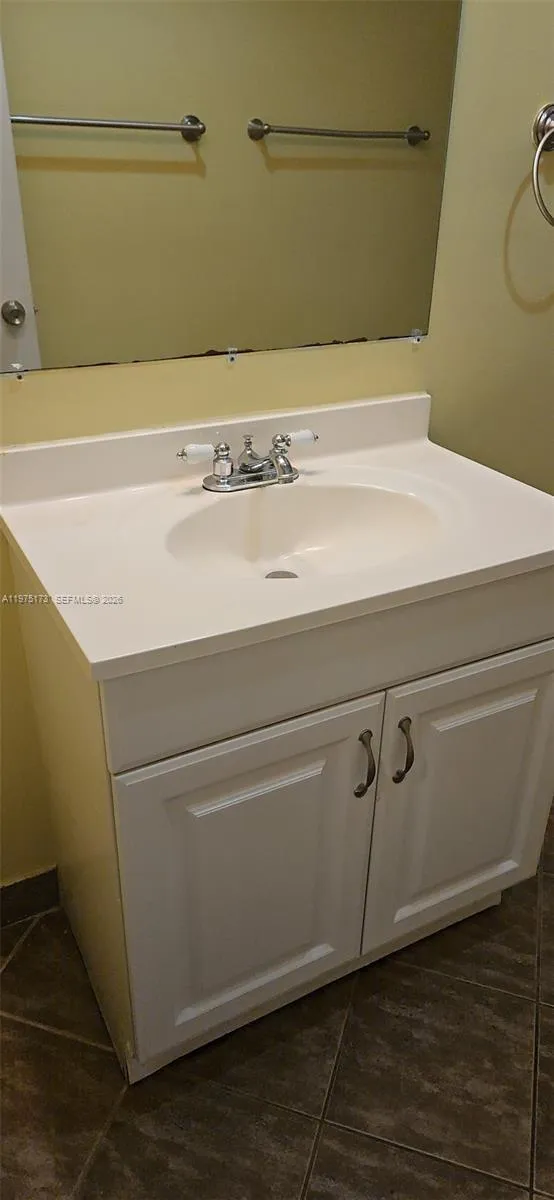 5200 Ne 24th Ter C312, Fort Lauderdale, Florida 33, Fort Lauderdale, Florida 33308, 2 Bedrooms Bedrooms, ,1 BathroomBathrooms,Residential Lease,For Rent,5200 Ne 24th Ter C312, Fort Lauderdale, Florida 33,A11975173