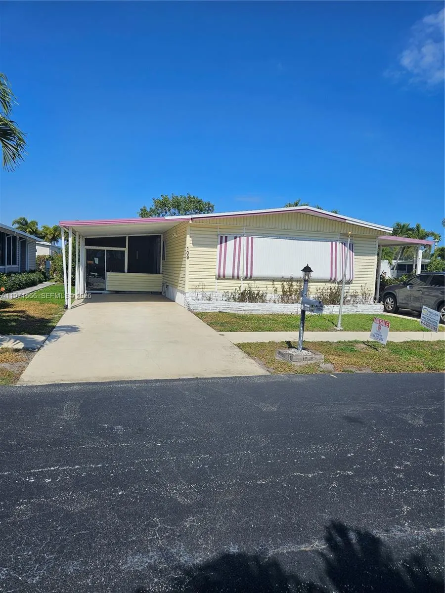 109 Nw 51st St, Deerfield Beach, Florida 33064, Deerfield Beach, Florida 33064, 2 Bedrooms Bedrooms, ,2 BathroomsBathrooms,Residential,For Sale,109 Nw 51st St, Deerfield Beach, Florida 33064,A11971566
