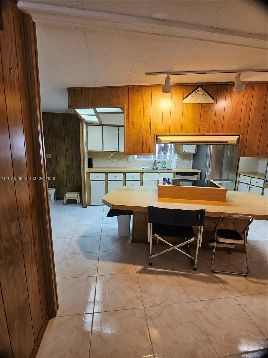 109 Nw 51st St, Deerfield Beach, Florida 33064, Deerfield Beach, Florida 33064, 2 Bedrooms Bedrooms, ,2 BathroomsBathrooms,Residential,For Sale,109 Nw 51st St, Deerfield Beach, Florida 33064,A11971566