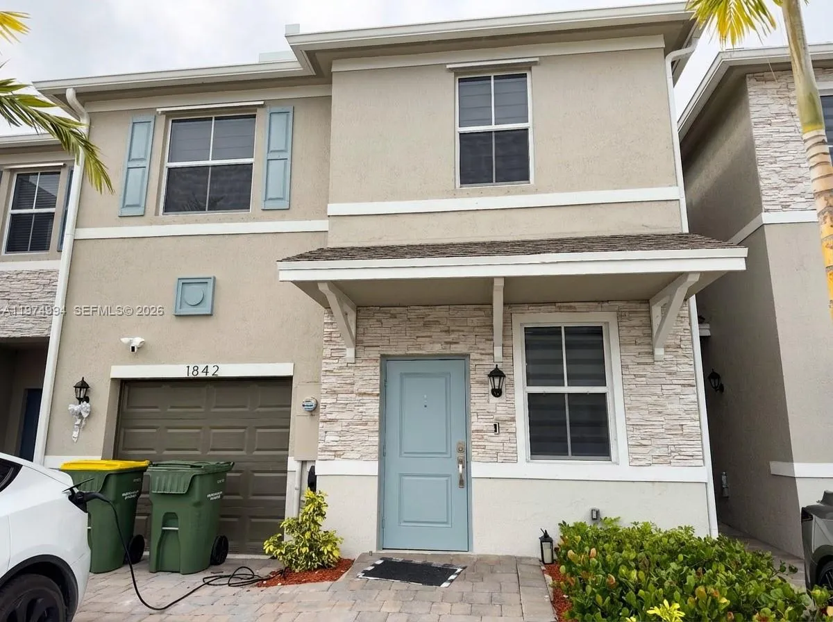 1842 Se 7th Ter, Homestead, Florida 33034, Homestead, Florida 33034, 4 Bedrooms Bedrooms, ,2 BathroomsBathrooms,Residential,For Sale,1842 Se 7th Ter, Homestead, Florida 33034,A11974994