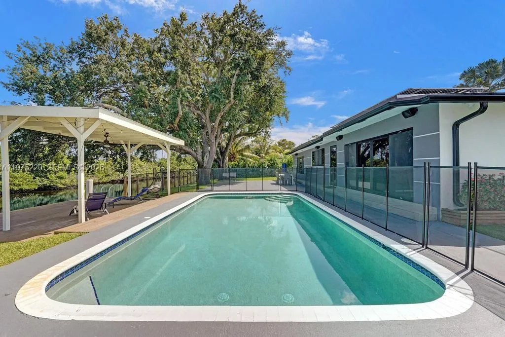 4660 Sw 37th Ave, Dania Beach, Florida 33312, Dania Beach, Florida 33312, 5 Bedrooms Bedrooms, ,3 BathroomsBathrooms,Residential Lease,For Rent,4660 Sw 37th Ave, Dania Beach, Florida 33312,A11975220