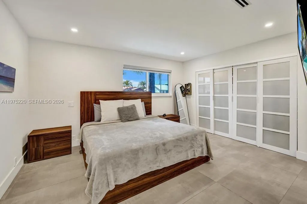 4660 Sw 37th Ave, Dania Beach, Florida 33312, Dania Beach, Florida 33312, 5 Bedrooms Bedrooms, ,3 BathroomsBathrooms,Residential Lease,For Rent,4660 Sw 37th Ave, Dania Beach, Florida 33312,A11975220