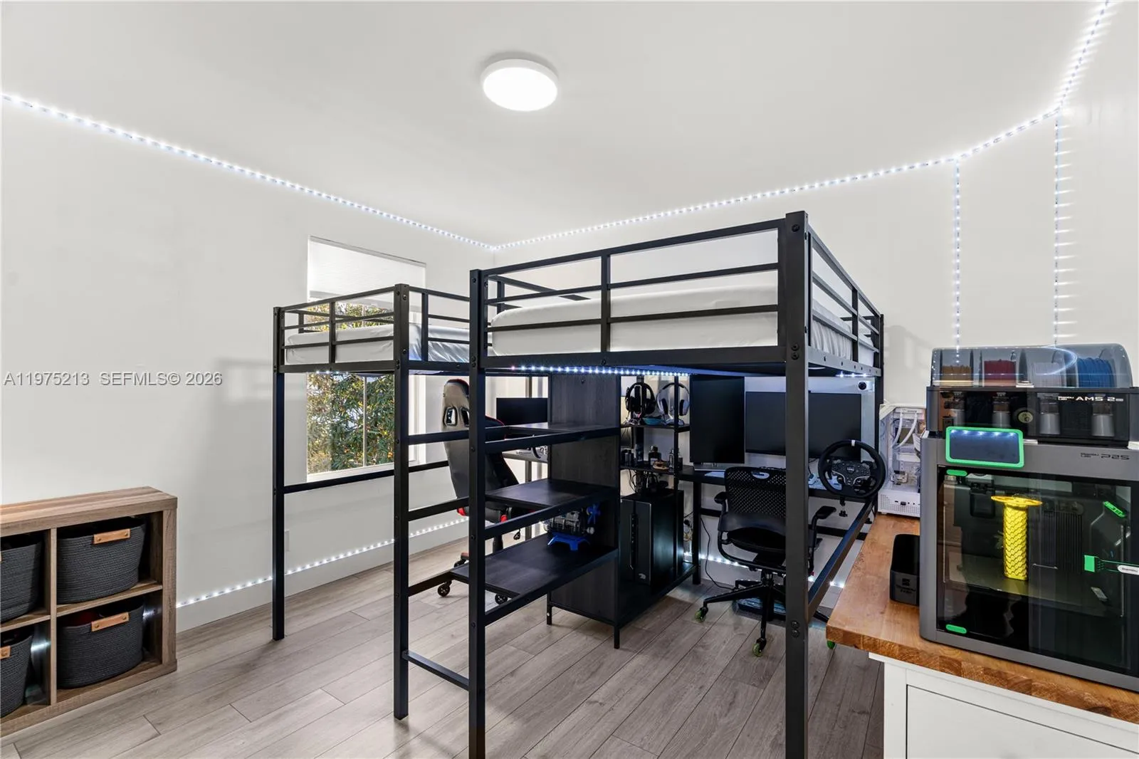 20775 Nw 1st St, Pembroke Pines, Florida 33029, Pembroke Pines, Florida 33029, 3 Bedrooms Bedrooms, ,2 BathroomsBathrooms,Residential,For Sale,20775 Nw 1st St, Pembroke Pines, Florida 33029,A11975213