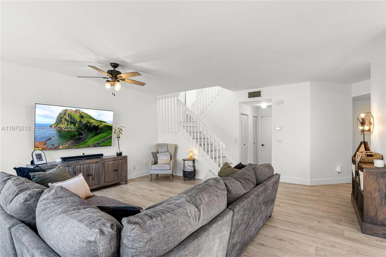 20775 Nw 1st St, Pembroke Pines, Florida 33029, Pembroke Pines, Florida 33029, 3 Bedrooms Bedrooms, ,2 BathroomsBathrooms,Residential,For Sale,20775 Nw 1st St, Pembroke Pines, Florida 33029,A11975213