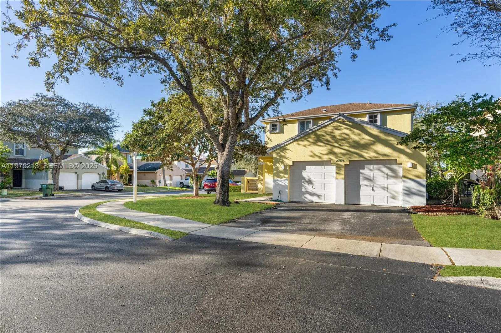 20775 Nw 1st St, Pembroke Pines, Florida 33029, Pembroke Pines, Florida 33029, 3 Bedrooms Bedrooms, ,2 BathroomsBathrooms,Residential,For Sale,20775 Nw 1st St, Pembroke Pines, Florida 33029,A11975213