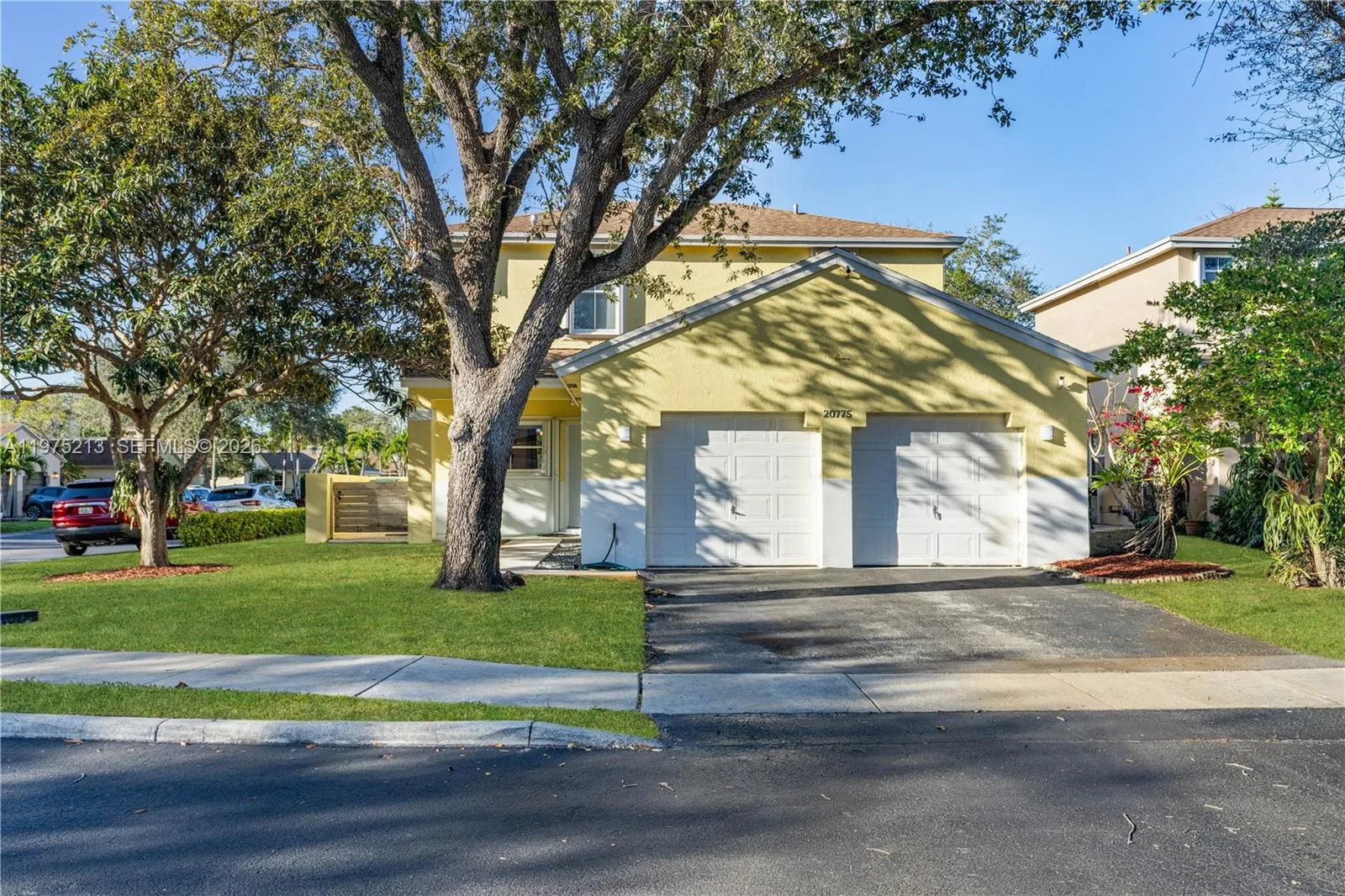20775 Nw 1st St, Pembroke Pines, Florida 33029, Pembroke Pines, Florida 33029, 3 Bedrooms Bedrooms, ,2 BathroomsBathrooms,Residential,For Sale,20775 Nw 1st St, Pembroke Pines, Florida 33029,A11975213
