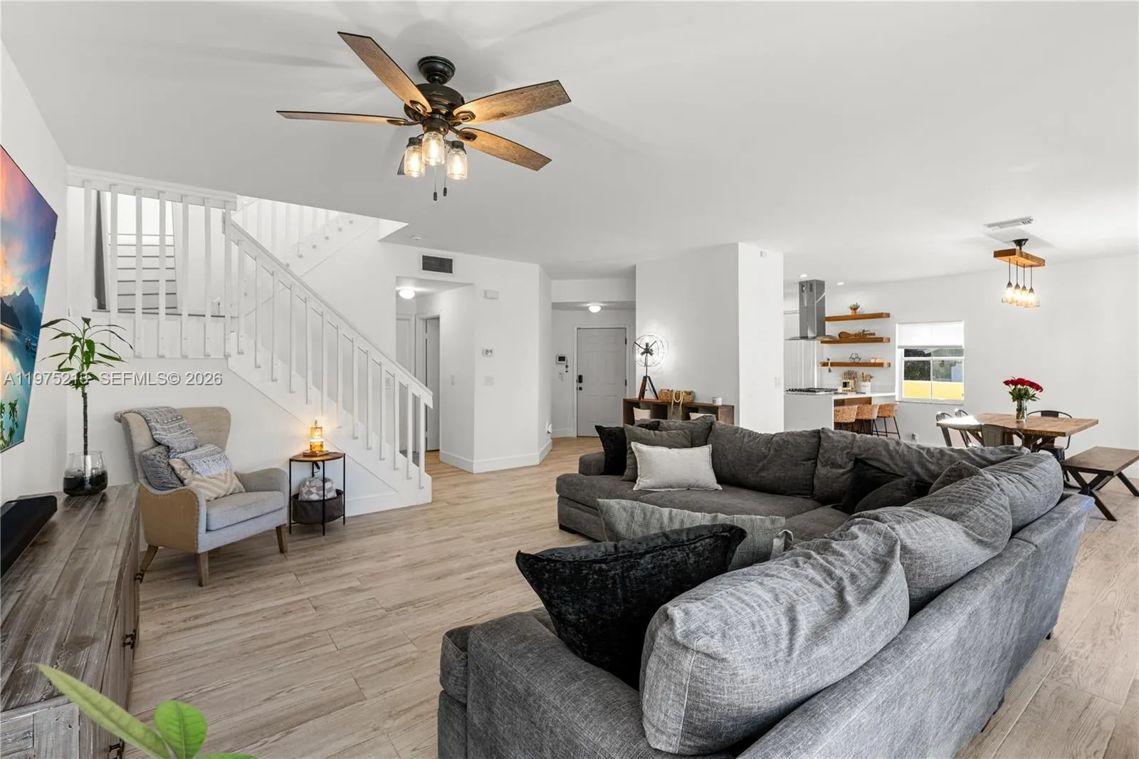 20775 Nw 1st St, Pembroke Pines, Florida 33029, Pembroke Pines, Florida 33029, 3 Bedrooms Bedrooms, ,2 BathroomsBathrooms,Residential,For Sale,20775 Nw 1st St, Pembroke Pines, Florida 33029,A11975213