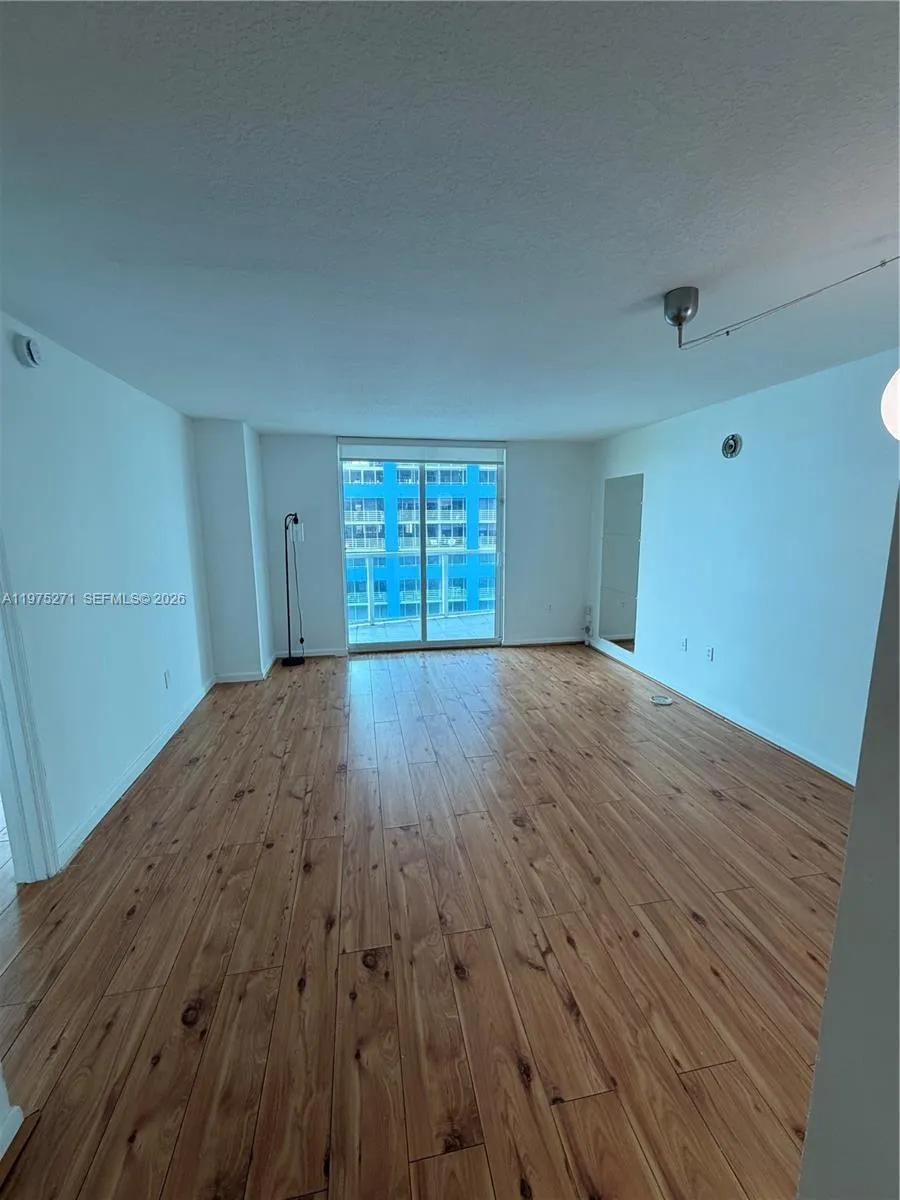 2101 Brickell Ave 502, Miami, Florida 33129, Miami, Florida 33129, 1 Bedroom Bedrooms, ,1 BathroomBathrooms,Residential,For Sale,2101 Brickell Ave 502, Miami, Florida 33129,A11975271