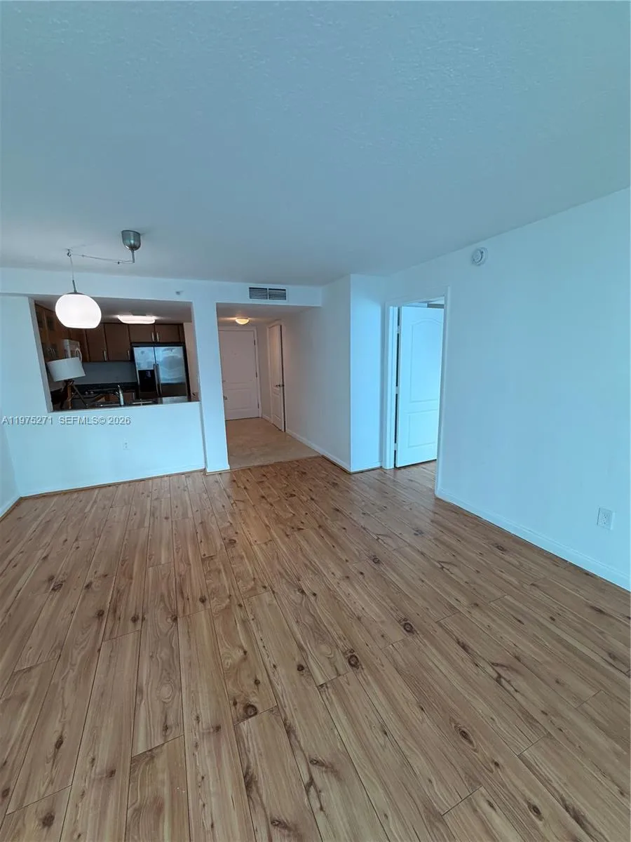 2101 Brickell Ave 502, Miami, Florida 33129, Miami, Florida 33129, 1 Bedroom Bedrooms, ,1 BathroomBathrooms,Residential,For Sale,2101 Brickell Ave 502, Miami, Florida 33129,A11975271