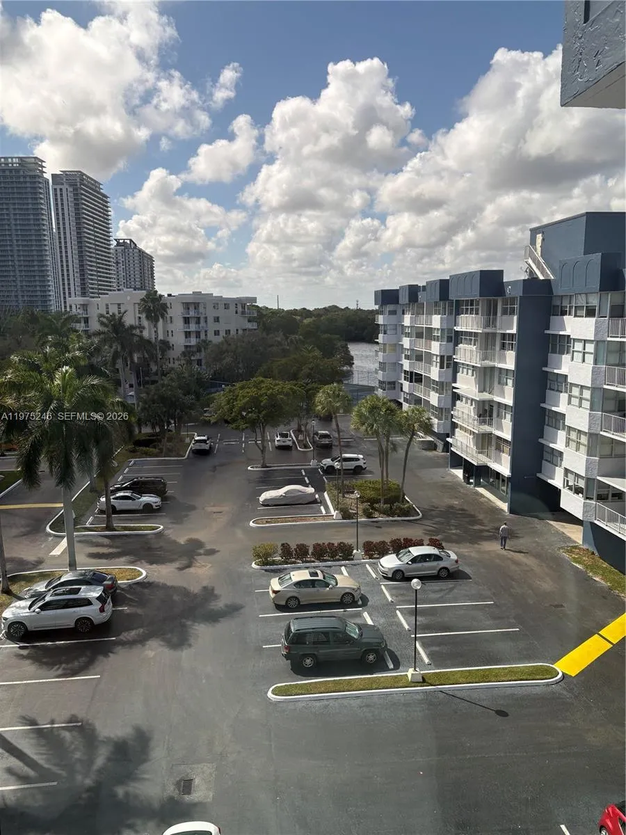 16558 Ne 26th Ave 6i, North Miami Beach, Florida 3, North Miami Beach, Florida 33160, 1 Bedroom Bedrooms, ,1 BathroomBathrooms,Residential Lease,For Rent,16558 Ne 26th Ave 6i, North Miami Beach, Florida 3,A11975246