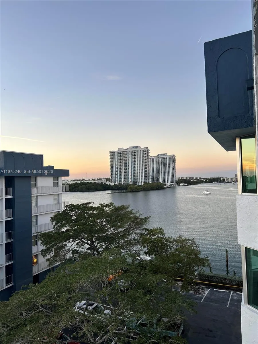 16558 Ne 26th Ave 6i, North Miami Beach, Florida 3, North Miami Beach, Florida 33160, 1 Bedroom Bedrooms, ,1 BathroomBathrooms,Residential Lease,For Rent,16558 Ne 26th Ave 6i, North Miami Beach, Florida 3,A11975246
