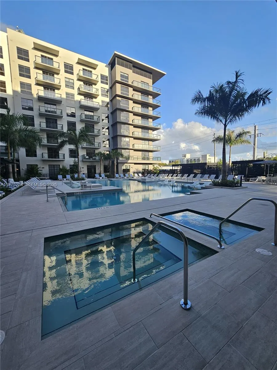 1650 Ne 124th St 621, North Miami, Florida 33181, North Miami, Florida 33181, 3 Bedrooms Bedrooms, ,3 BathroomsBathrooms,Residential Lease,For Rent,1650 Ne 124th St 621, North Miami, Florida 33181,A11975284
