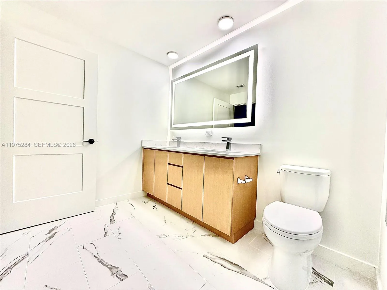 1650 Ne 124th St 621, North Miami, Florida 33181, North Miami, Florida 33181, 3 Bedrooms Bedrooms, ,3 BathroomsBathrooms,Residential Lease,For Rent,1650 Ne 124th St 621, North Miami, Florida 33181,A11975284