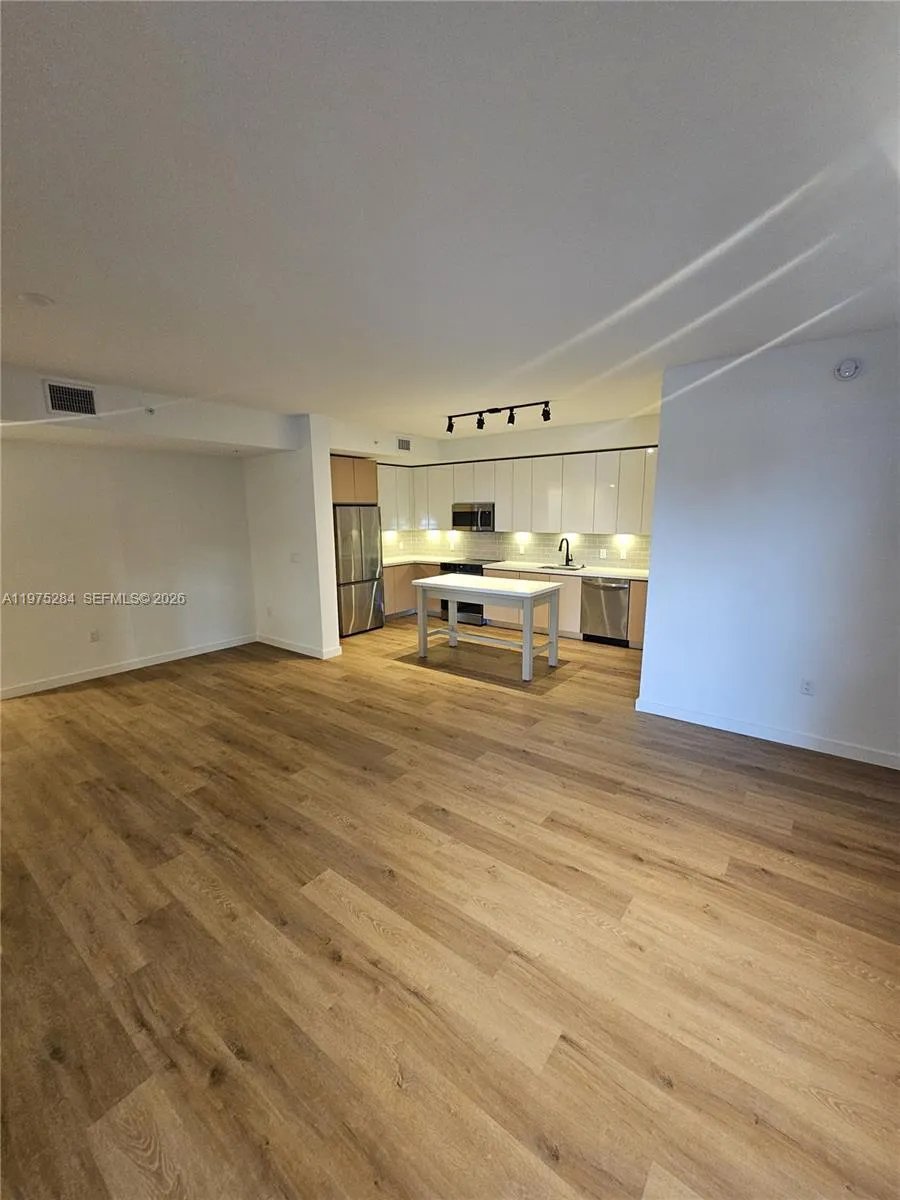 1650 Ne 124th St 621, North Miami, Florida 33181, North Miami, Florida 33181, 3 Bedrooms Bedrooms, ,3 BathroomsBathrooms,Residential Lease,For Rent,1650 Ne 124th St 621, North Miami, Florida 33181,A11975284