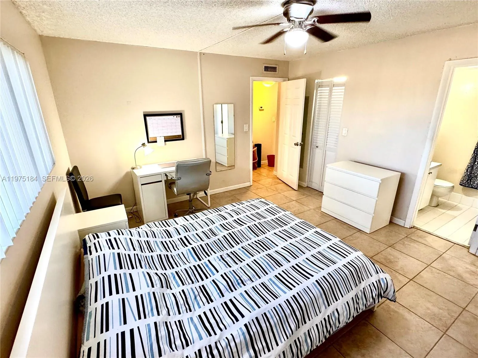6900 Sw 39th St 207j, Davie, Florida 33314, Davie, Florida 33314, 2 Bedrooms Bedrooms, ,2 BathroomsBathrooms,Residential,For Sale,6900 Sw 39th St 207j, Davie, Florida 33314,A11975184