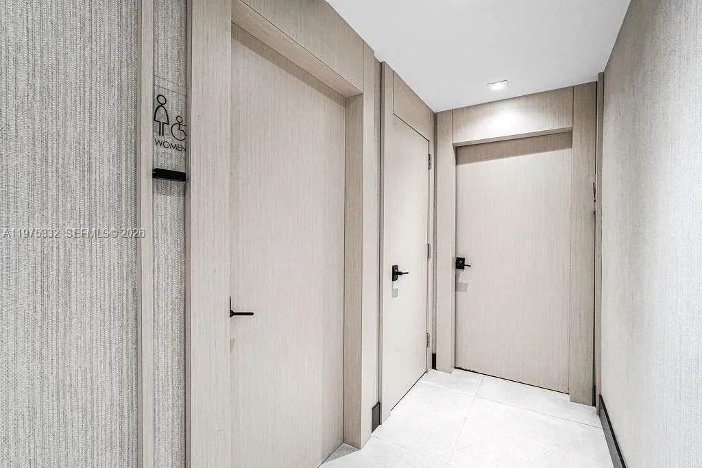 Miami, Florida 33131, Miami, Florida 33131, ,Commercial Sale,For Sale, Miami, Florida 33131,A11975332