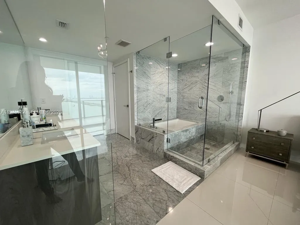 3131 Ne 7th Ave 3003, Miami, Florida 33137, Miami, Florida 33137, 3 Bedrooms Bedrooms, ,3 BathroomsBathrooms,Residential Lease,For Rent,3131 Ne 7th Ave 3003, Miami, Florida 33137,A11975372