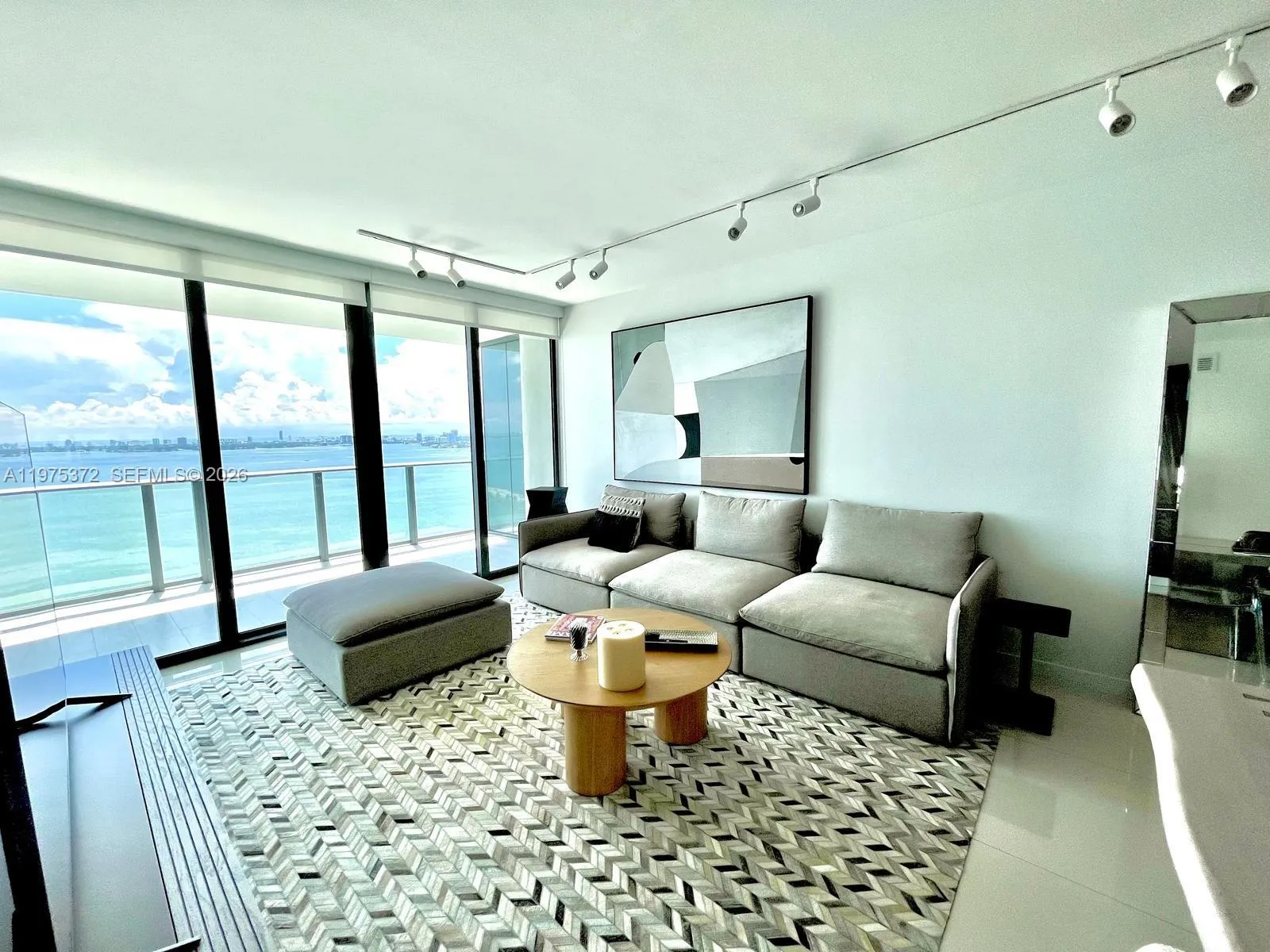 3131 Ne 7th Ave 3003, Miami, Florida 33137, Miami, Florida 33137, 3 Bedrooms Bedrooms, ,3 BathroomsBathrooms,Residential Lease,For Rent,3131 Ne 7th Ave 3003, Miami, Florida 33137,A11975372