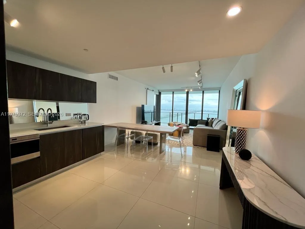 3131 Ne 7th Ave 3003, Miami, Florida 33137, Miami, Florida 33137, 3 Bedrooms Bedrooms, ,3 BathroomsBathrooms,Residential Lease,For Rent,3131 Ne 7th Ave 3003, Miami, Florida 33137,A11975372