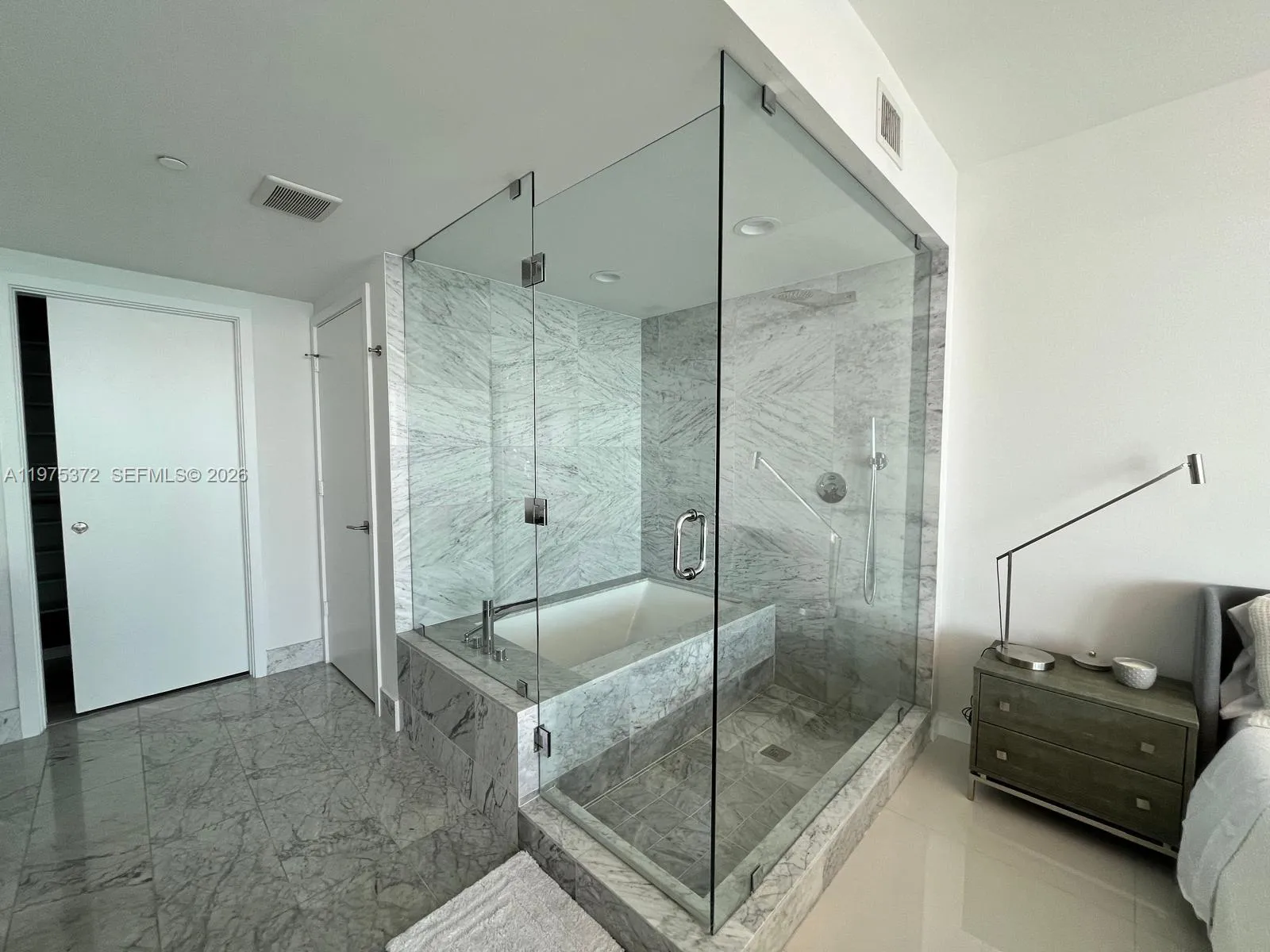 3131 Ne 7th Ave 3003, Miami, Florida 33137, Miami, Florida 33137, 3 Bedrooms Bedrooms, ,3 BathroomsBathrooms,Residential Lease,For Rent,3131 Ne 7th Ave 3003, Miami, Florida 33137,A11975372