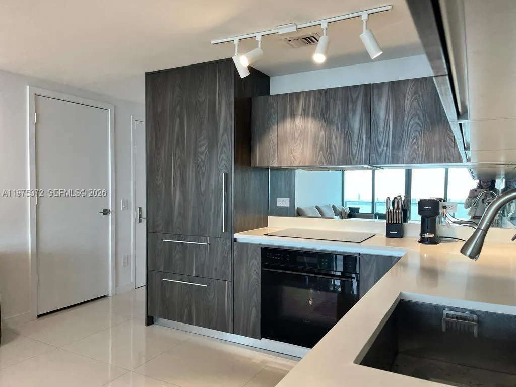 3131 Ne 7th Ave 3003, Miami, Florida 33137, Miami, Florida 33137, 3 Bedrooms Bedrooms, ,3 BathroomsBathrooms,Residential Lease,For Rent,3131 Ne 7th Ave 3003, Miami, Florida 33137,A11975372