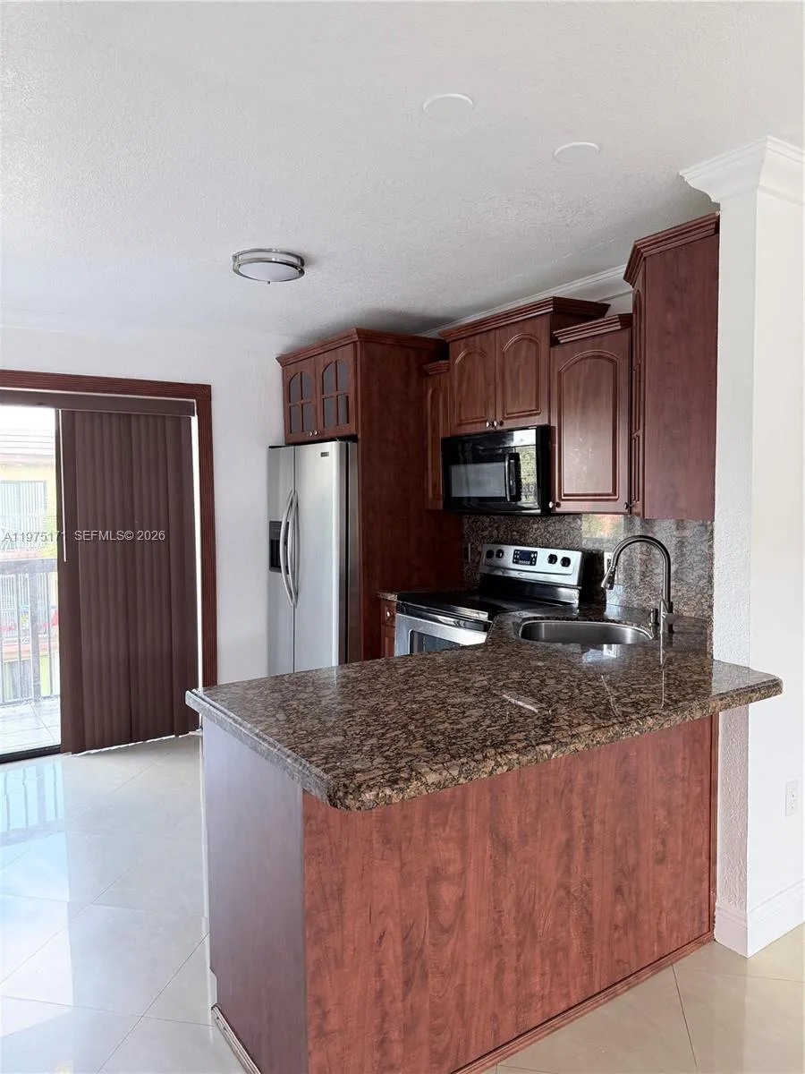 5460 W 21st Ct 413, Hialeah, Florida 33016, Hialeah, Florida 33016, 2 Bedrooms Bedrooms, ,2 BathroomsBathrooms,Residential Lease,For Rent,5460 W 21st Ct 413, Hialeah, Florida 33016,A11975171