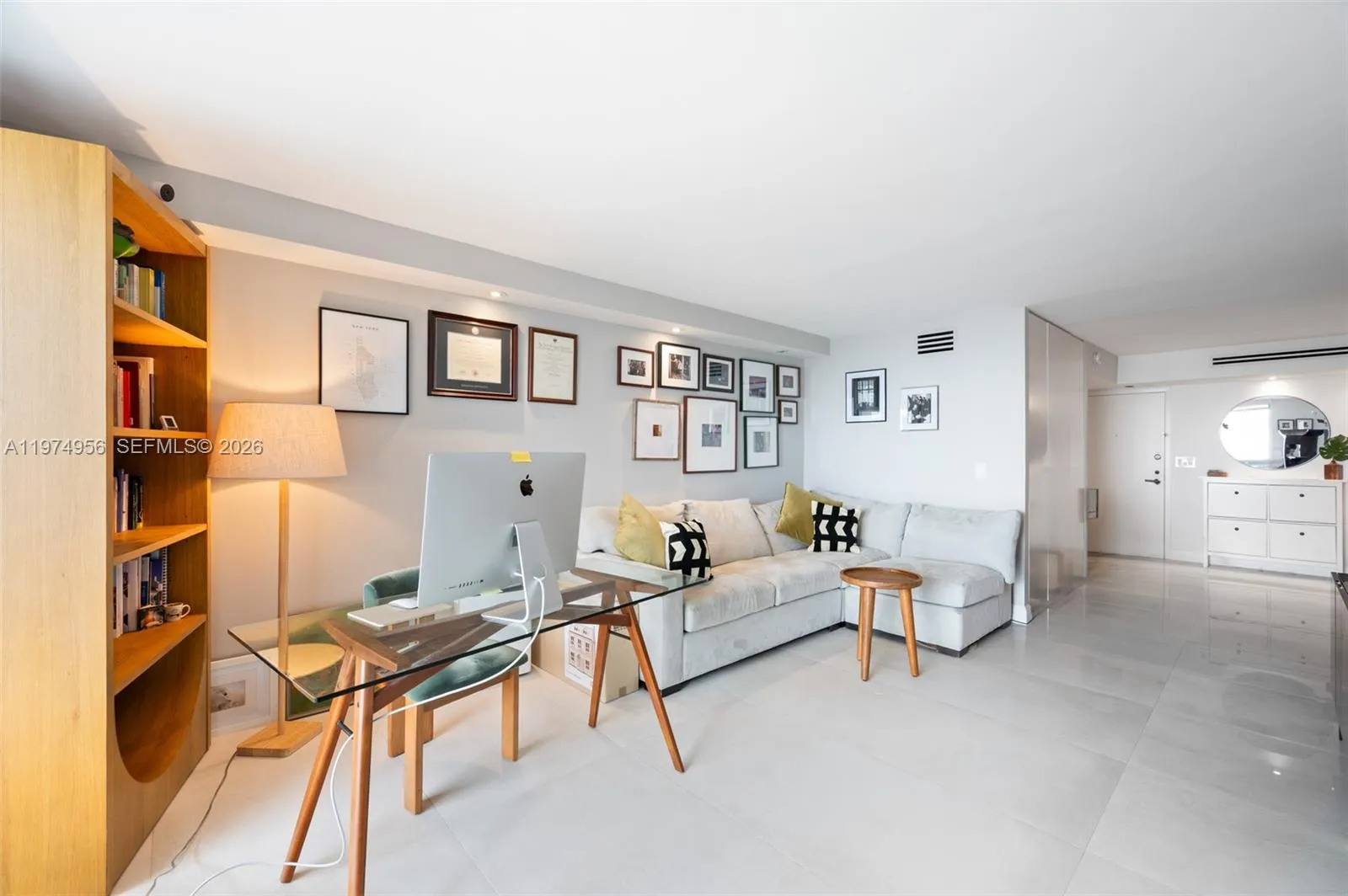 2333 Brickell Ave 1909, Miami, Florida 33129, Miami, Florida 33129, 1 Bedroom Bedrooms, ,1 BathroomBathrooms,Residential,For Sale,2333 Brickell Ave 1909, Miami, Florida 33129,A11974956